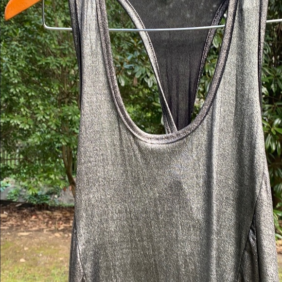 Jack Shimmery Top - Picture 2 of 4